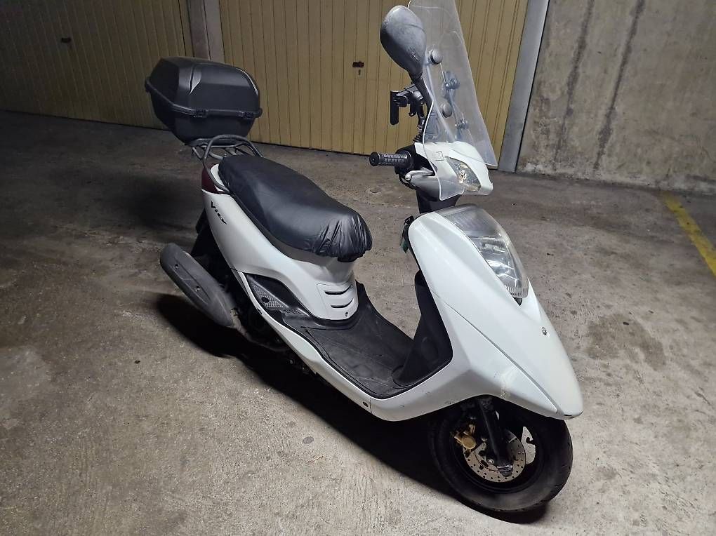 Scooter: Scooter Yamaha Vity 125 – Usato da Genève venduto da san_tp9j 2
