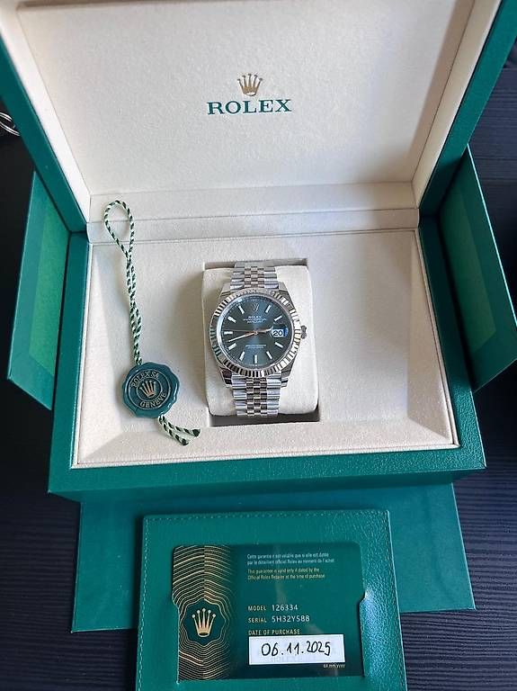 Uhren: Rolex Dayjust 41 - Green - Neuve  – Neu und originalverpackt aus Chavannes-Renens von rom_6kpw 1