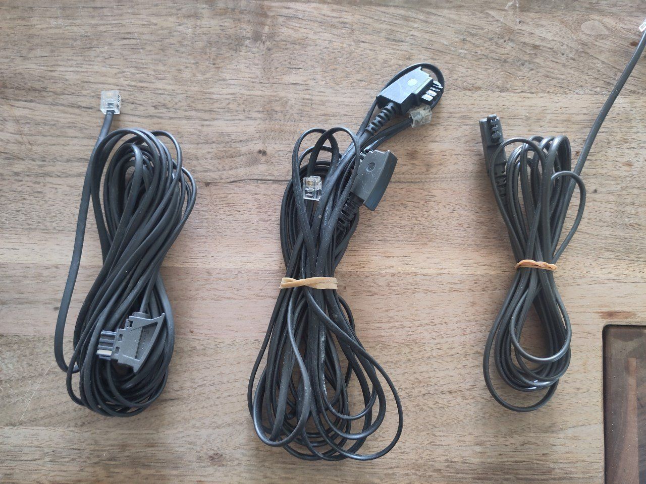 Câbles: 3 x Kabel: Telefonie-DSL – D'occasion à Baden par kenaborks111