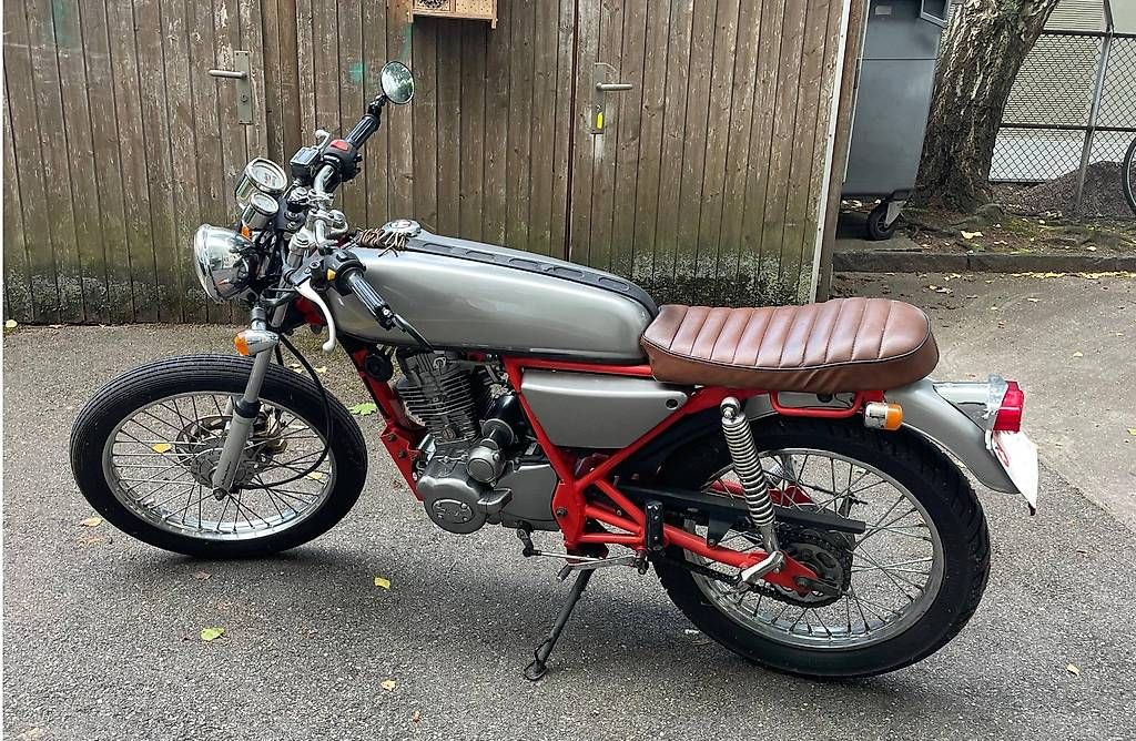 Strada: Skyteam Ace 125 Coffee Racer Motorrad – Usato da Zürich venduto da mrs.a13