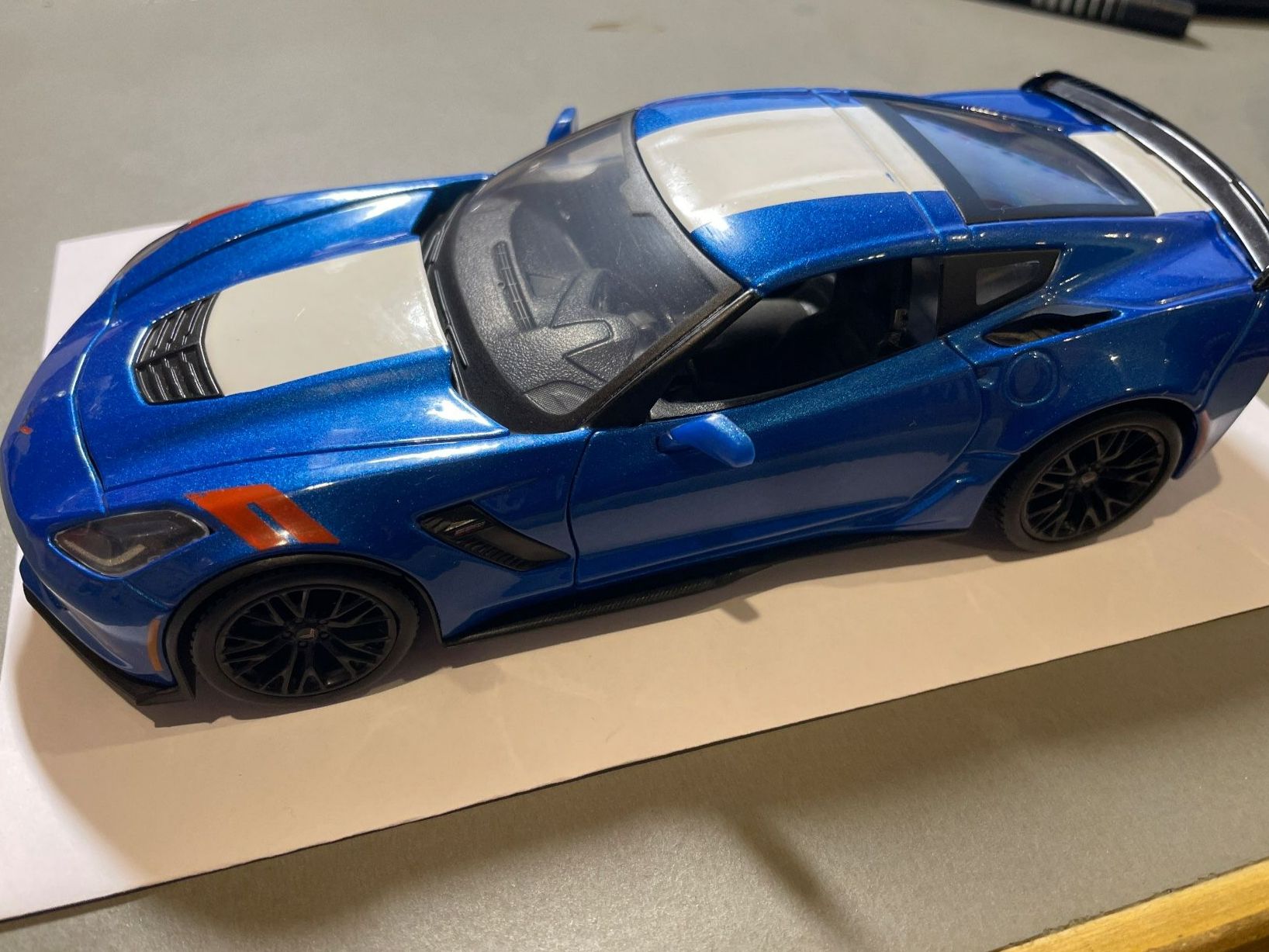 Maisto Giocattoli: Corvette 2017 – Usato da Aawangen venduto da Zwergli110