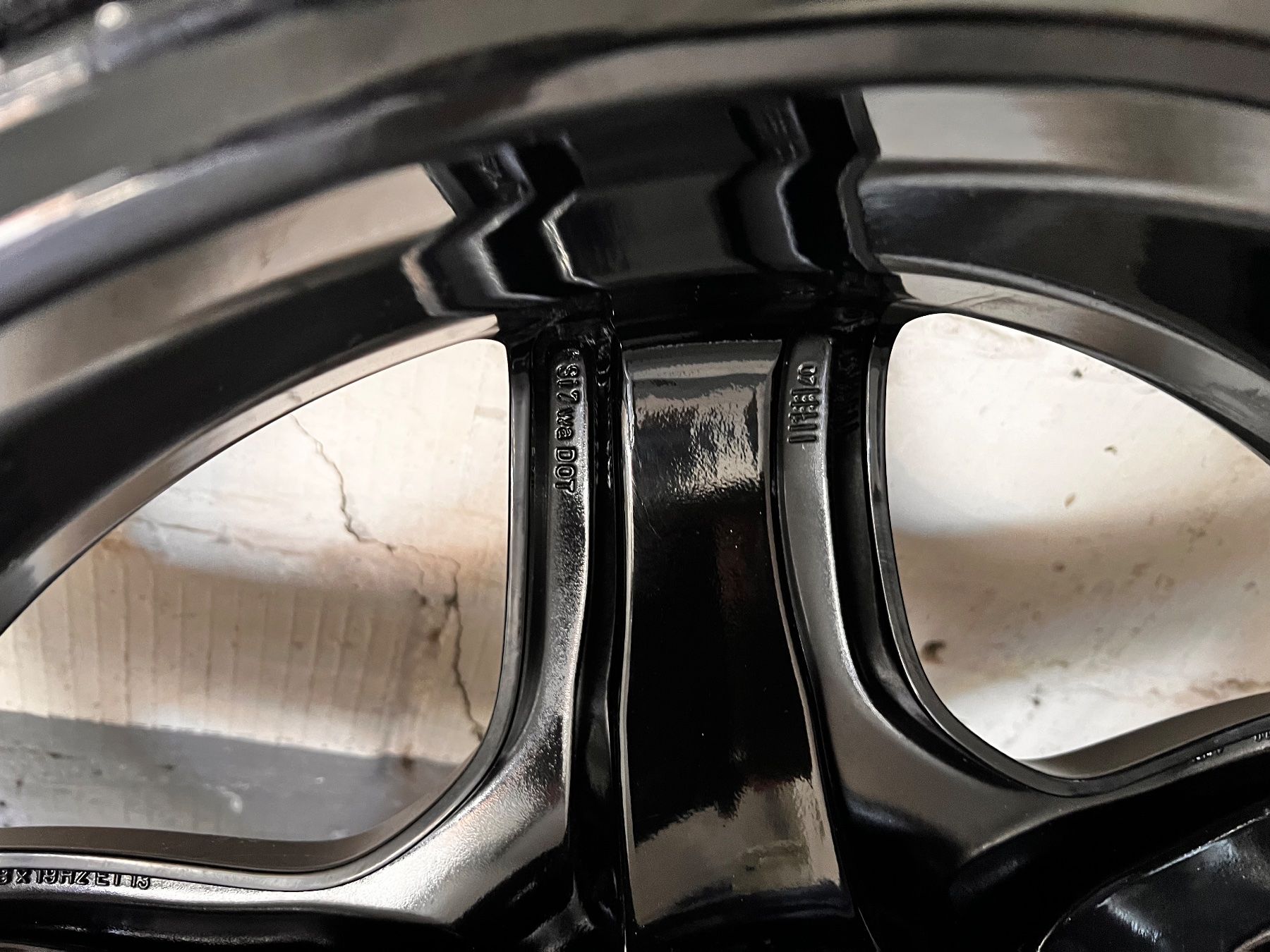 Mercedes-Benz Pneus & Roues: Reserverad Mercedes AMG A164 – D'occasion à Neuhausen par ion_6nb9 4