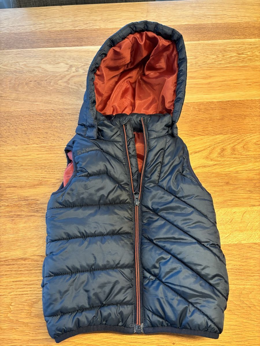 Name It Altro abbigliamento per bambino: Gilet – Usato da Muhen venduto da Claudi1985