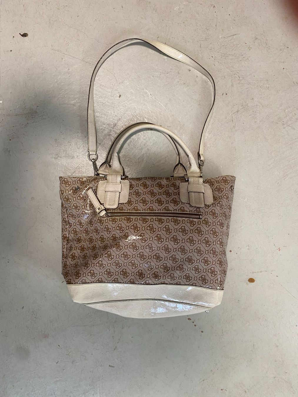 Guess Borse da donna: Guess Handtasche Y2K – Usato da Evilard venduto da 3thlife 1