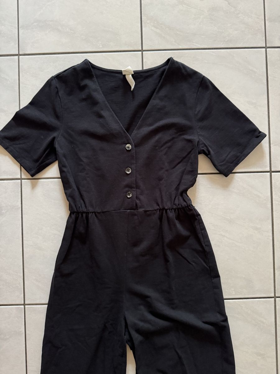 H&M Jumpsuits: Jumpsuit – Gebraucht aus Hergiswil NW von kaufe_bei_kaufmann 1