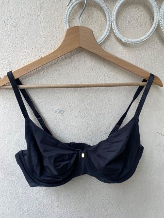 Soutien-gorge noir Triumph Body Make-Up Taille 85C bon état