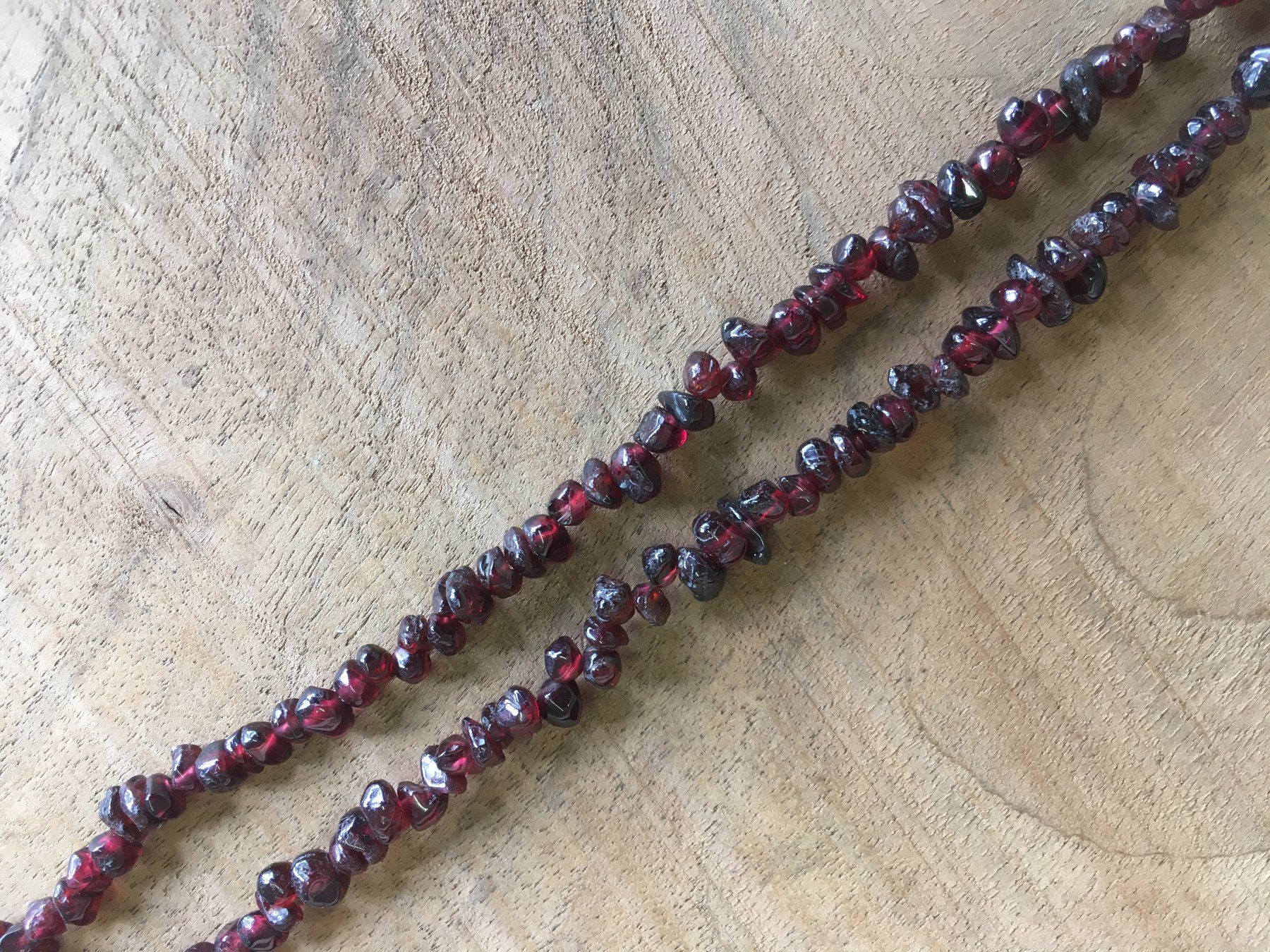 Catenine: GRANAT  SPLITTER  HALSKETTE 90cm – Nuovo e nell'imballaggio originale da Aesch ZH venduto da LiquidAktion 1