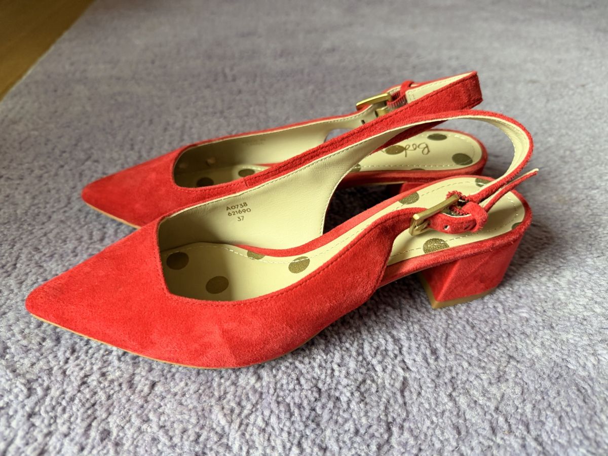 Damenschuhe: Boden Red Suede Slingback Block Heels, Size 37 EU Nice! – Neu (gemäss Beschreibung) aus Männedorf von iza04 7