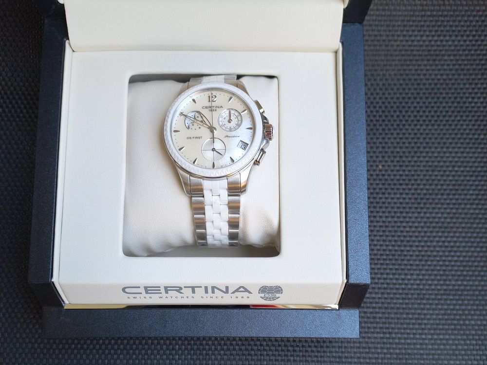 Certina ds first on sale lady chronograph moon phase