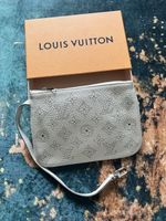 Louis Vuitton Pochette