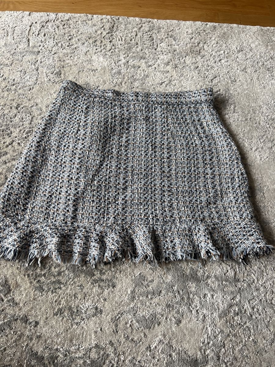 Zara Gonne: Zara Bouclé Minirock Gr. M – Nuovo (secondo la descrizione) da Zurich venduto da kat_dcy5 4
