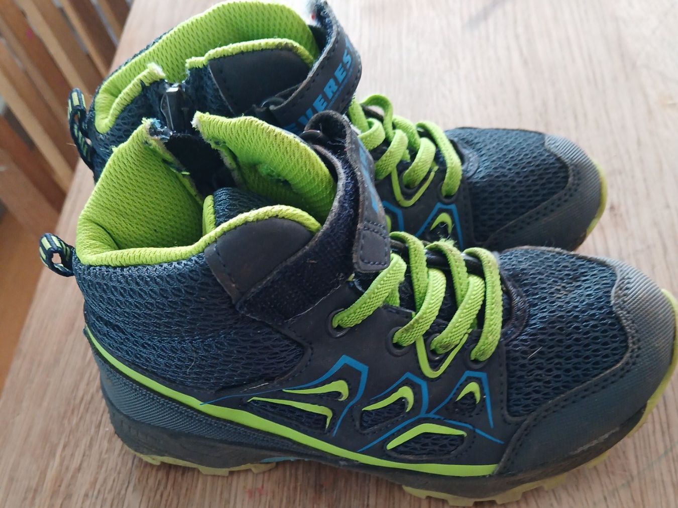 Everest Scarpe per ragazzi: Wanderschuhe Grösse 29 – Usato da Worb venduto da Osterthal 1