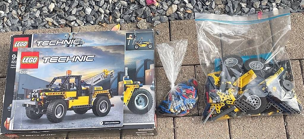 Giocattoli: LEGO Technic Abschleppwagen – Usato da Lenk im Simmental venduto da antoniawanda 1