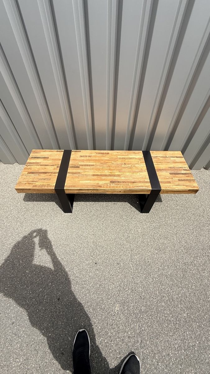 Tische: Tisch – Gebraucht aus Winterthur von Alawi_47
