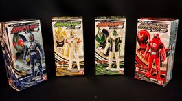 KAMEN RIDER – FIGUREN SET (4 STK.) SOFUBI – NEU & OVP🔥