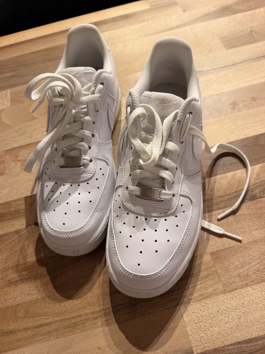 Nike Herrenschuhe: Nike Air Max – Neu (gemäss Beschreibung) aus Zürich von Denia