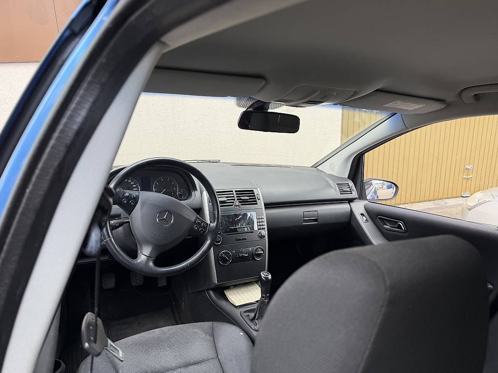 Autos: Mercedes A150 – D'occasion à Dübendorf par Luis-330 3