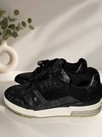 Louis Vuitton Sneaker LV Trainer BLACK