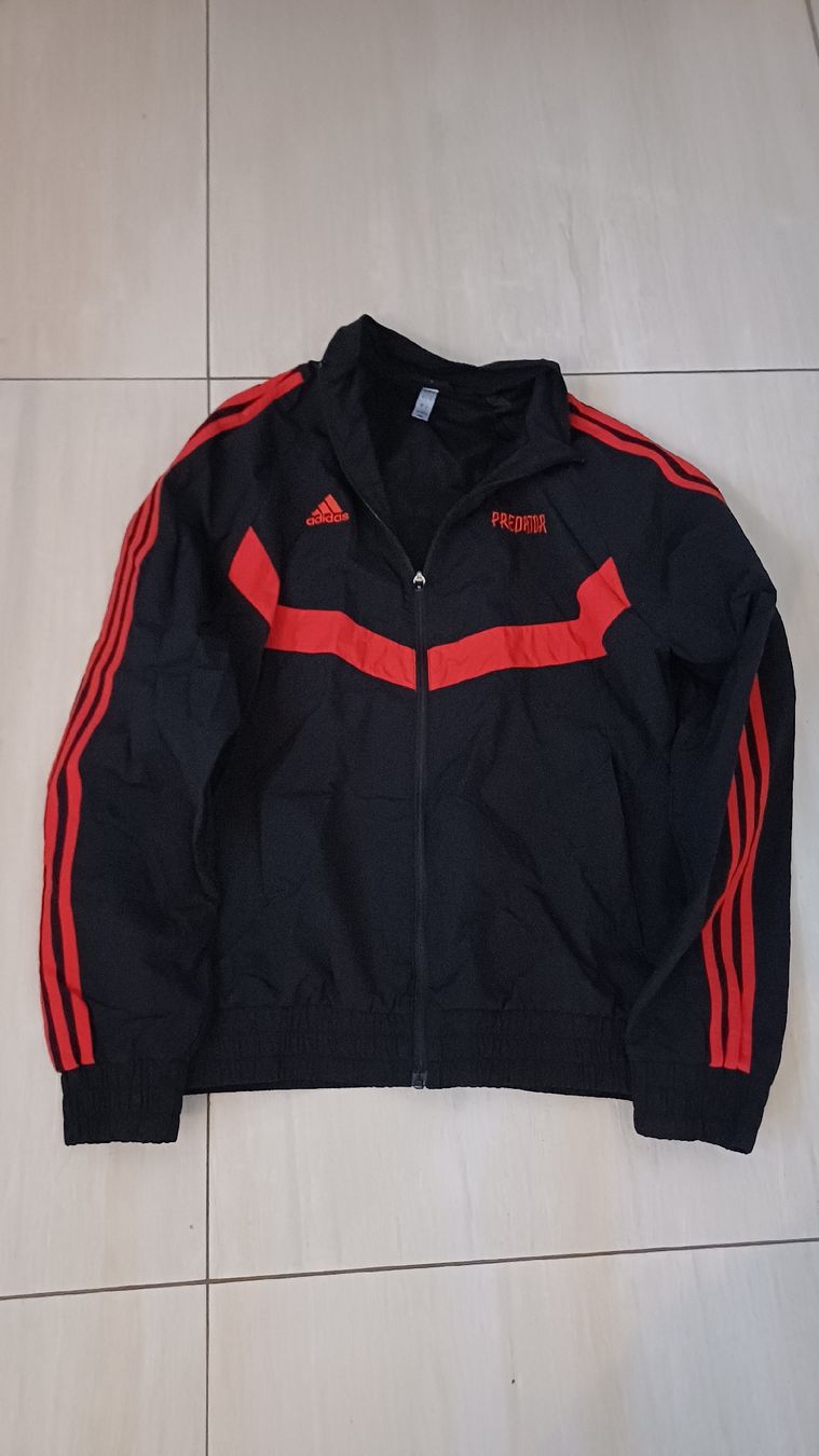 Adidas Giacche: Veste Adidas predator – Nuovo (secondo la descrizione) da Bex venduto da Sakito