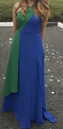 Gizia evening dress, stunning, flawless condition. size S