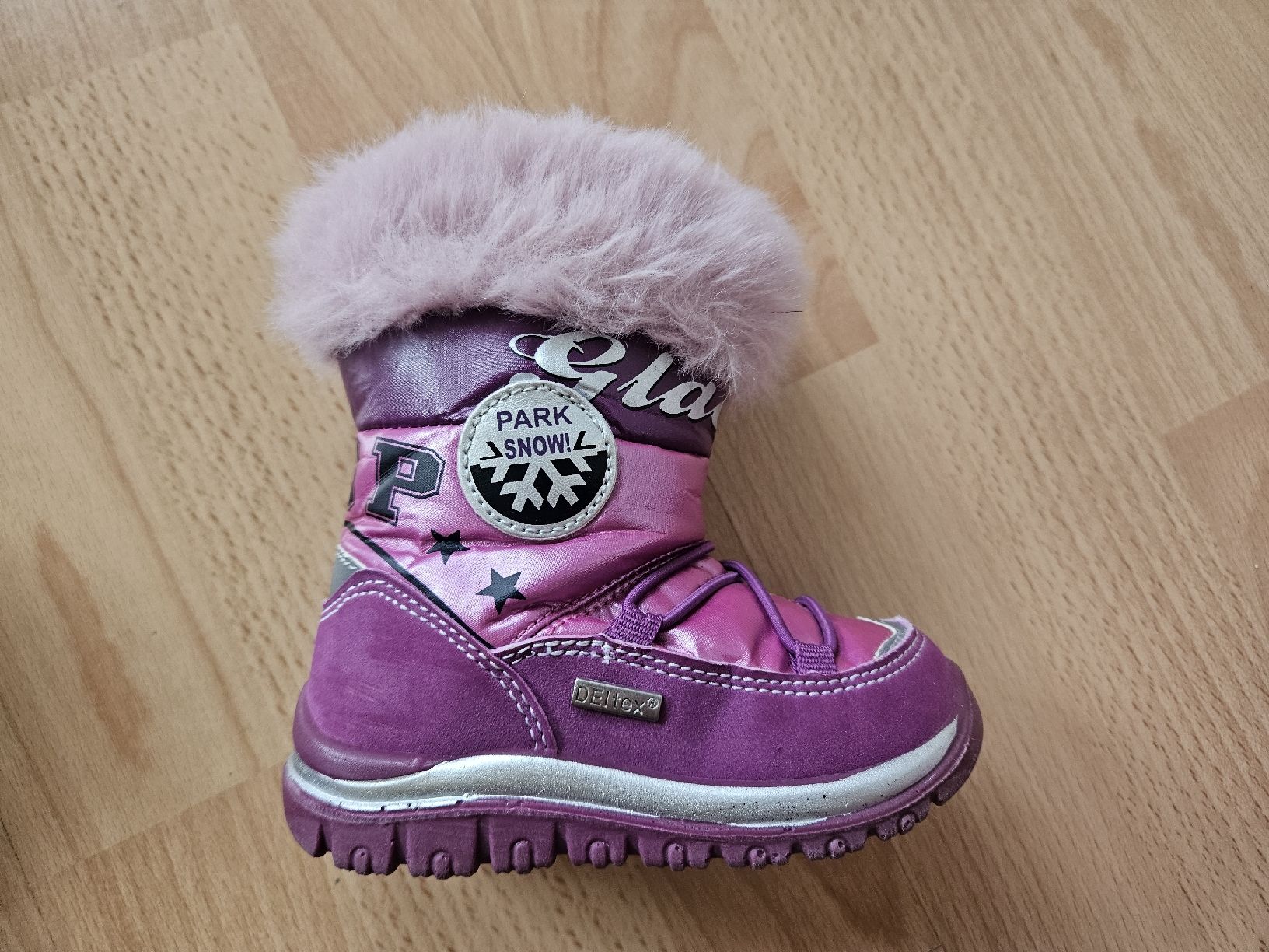 Schuhe für Mädchen: Winterstiefel Gr. 21 – Gebraucht aus Zürich von Kris8050 8