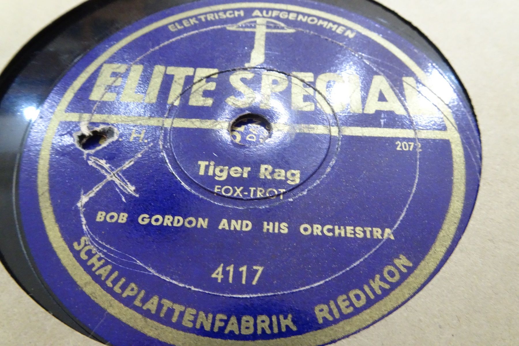 Vinyles: DISQUES 78 TOURS – D'occasion à Lausanne par Leag 1