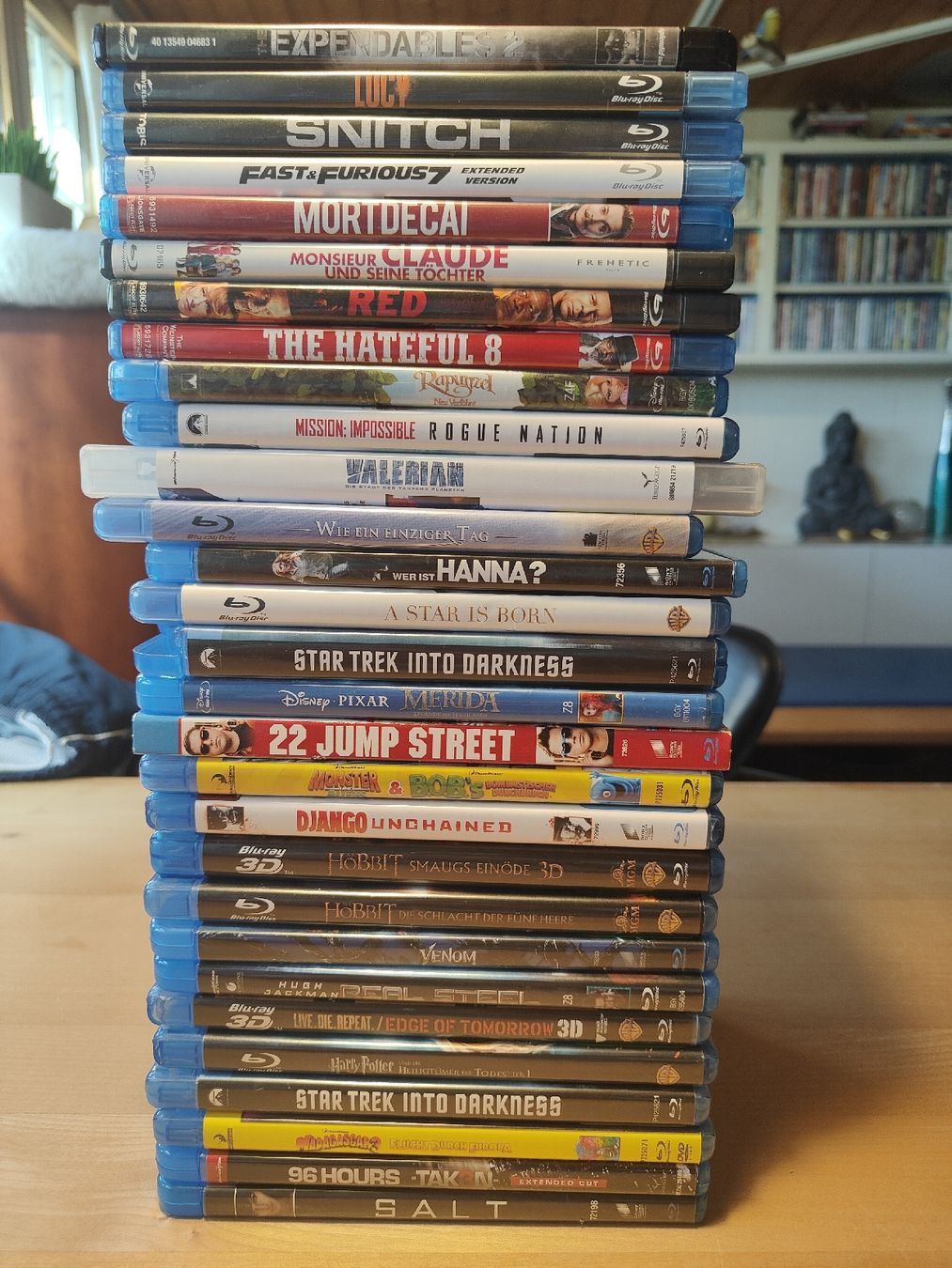 Tutti i DVDs: Blue Ray Konvolut  – Usato da Schüpfen venduto da Chriguro