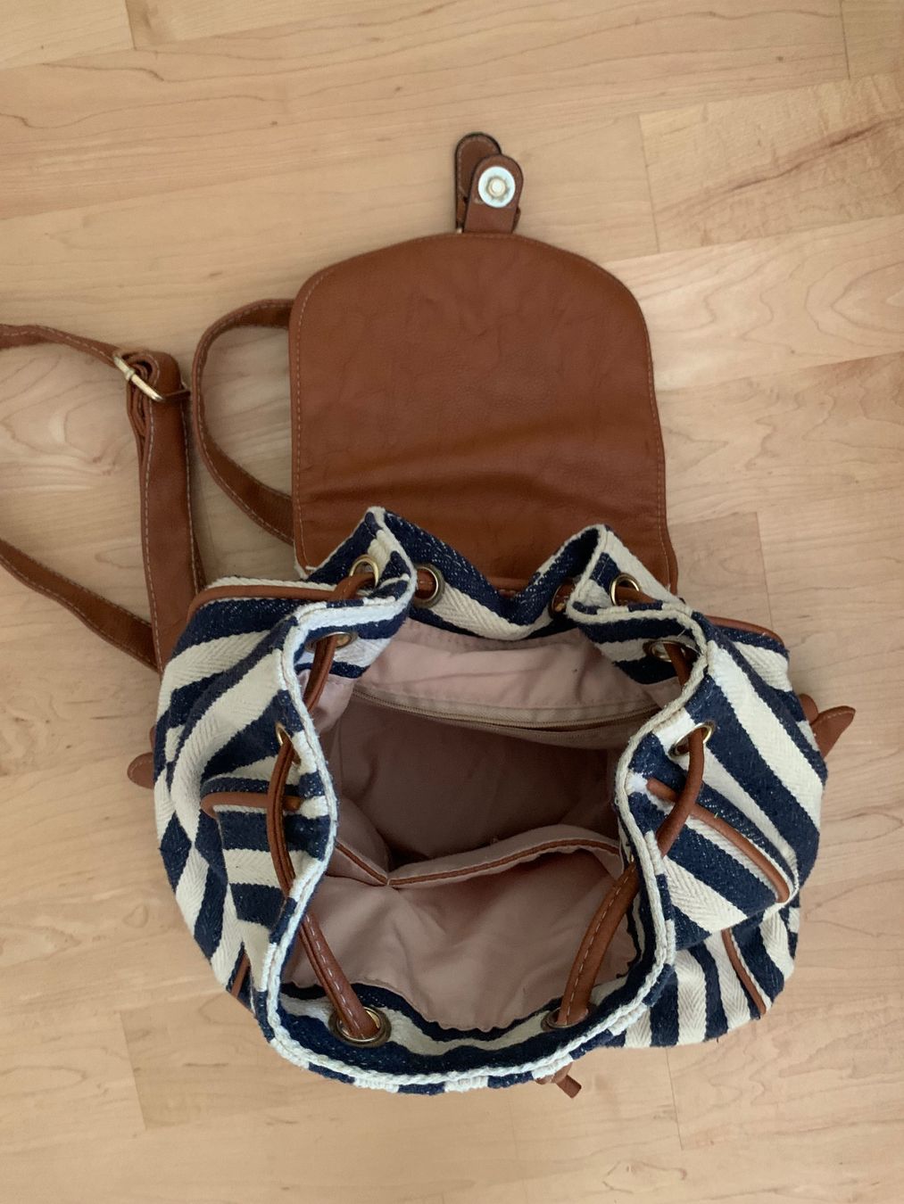 Sacs à dos: Rucksack – D'occasion à Ennetbaden par usemiste 2