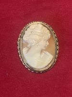 Kamee Brosche oval mit Frauenprofil Gold guter Zustand