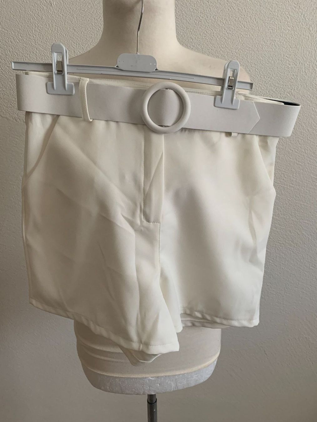 Pantaloni: Tolle Sommerhose kurz Gr. S – Nuovo (secondo la descrizione) da Altendorf venduto da Beauty_Girl83