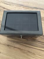 Uhrenbox mit 8 Fächern schwarze Carbon Optik guter Zustand