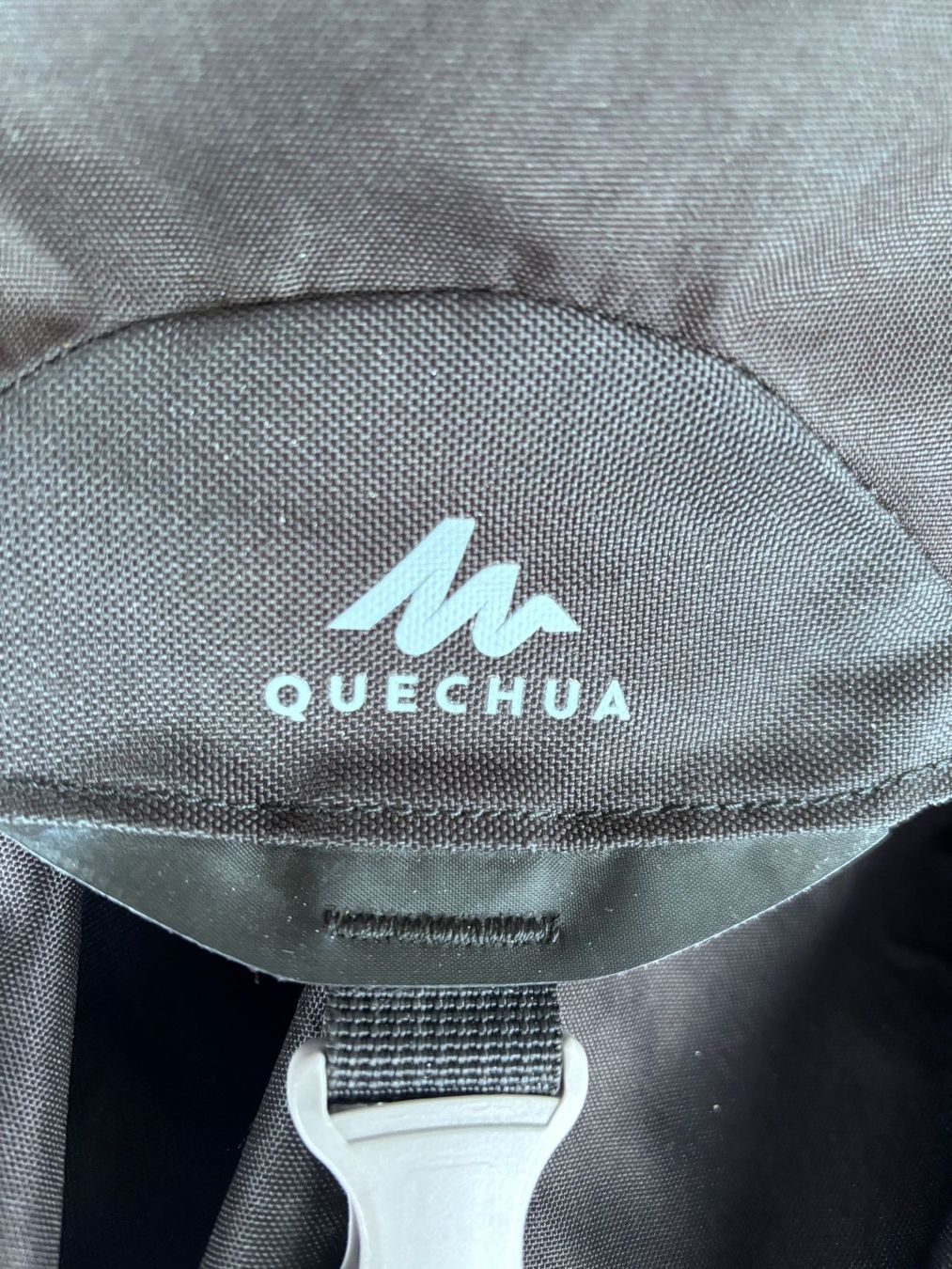 Rucksäcke: Rucksack 30 Liter, Quechua – Gebraucht aus Thun von Vw_keller 1