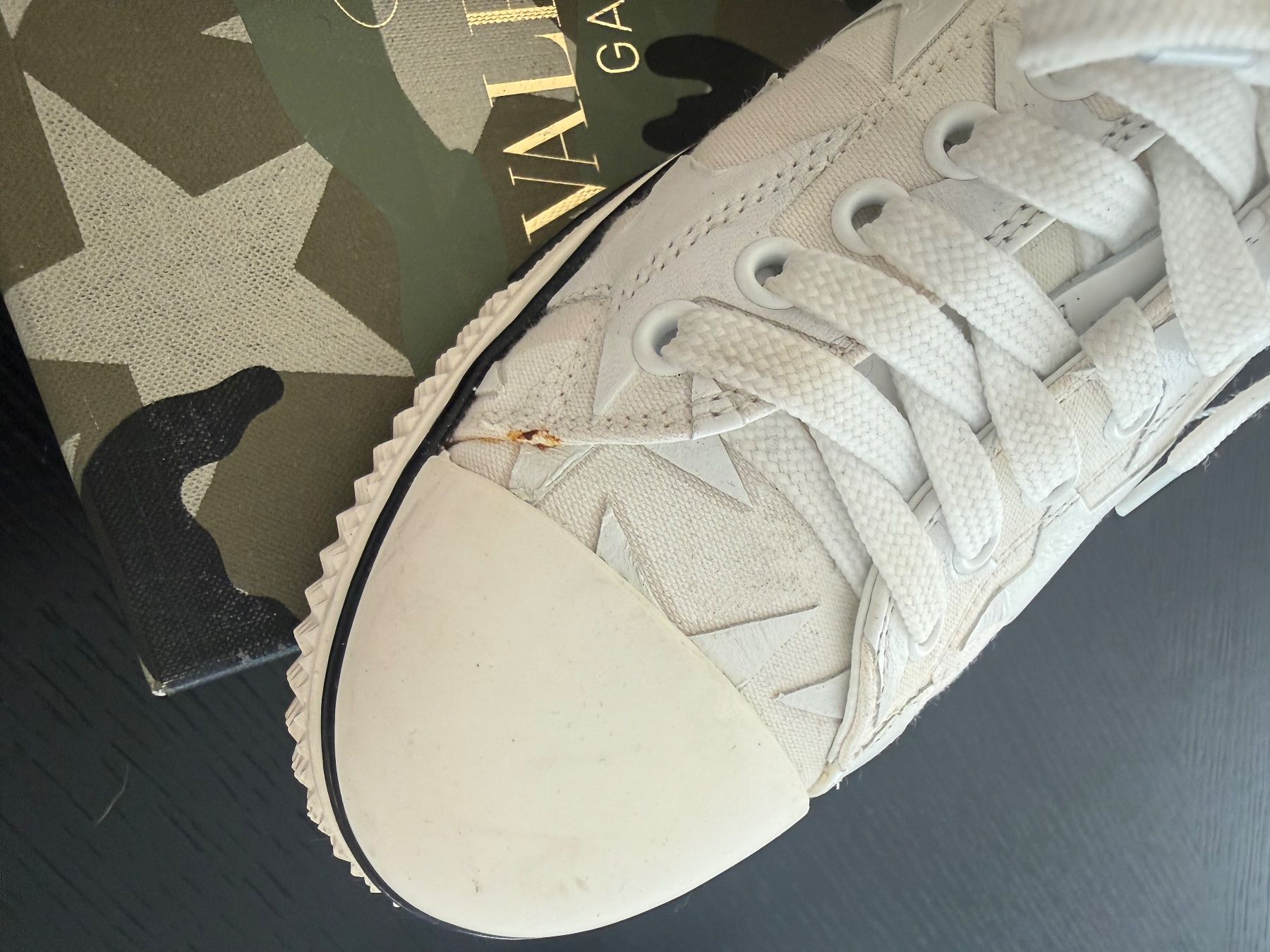 Valentino Chaussures femmes: Valentino Sneaker – D'occasion à Küsnacht par emch125 1