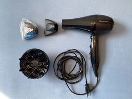 Haartrockner Remington mit Aufsätzen schwarz