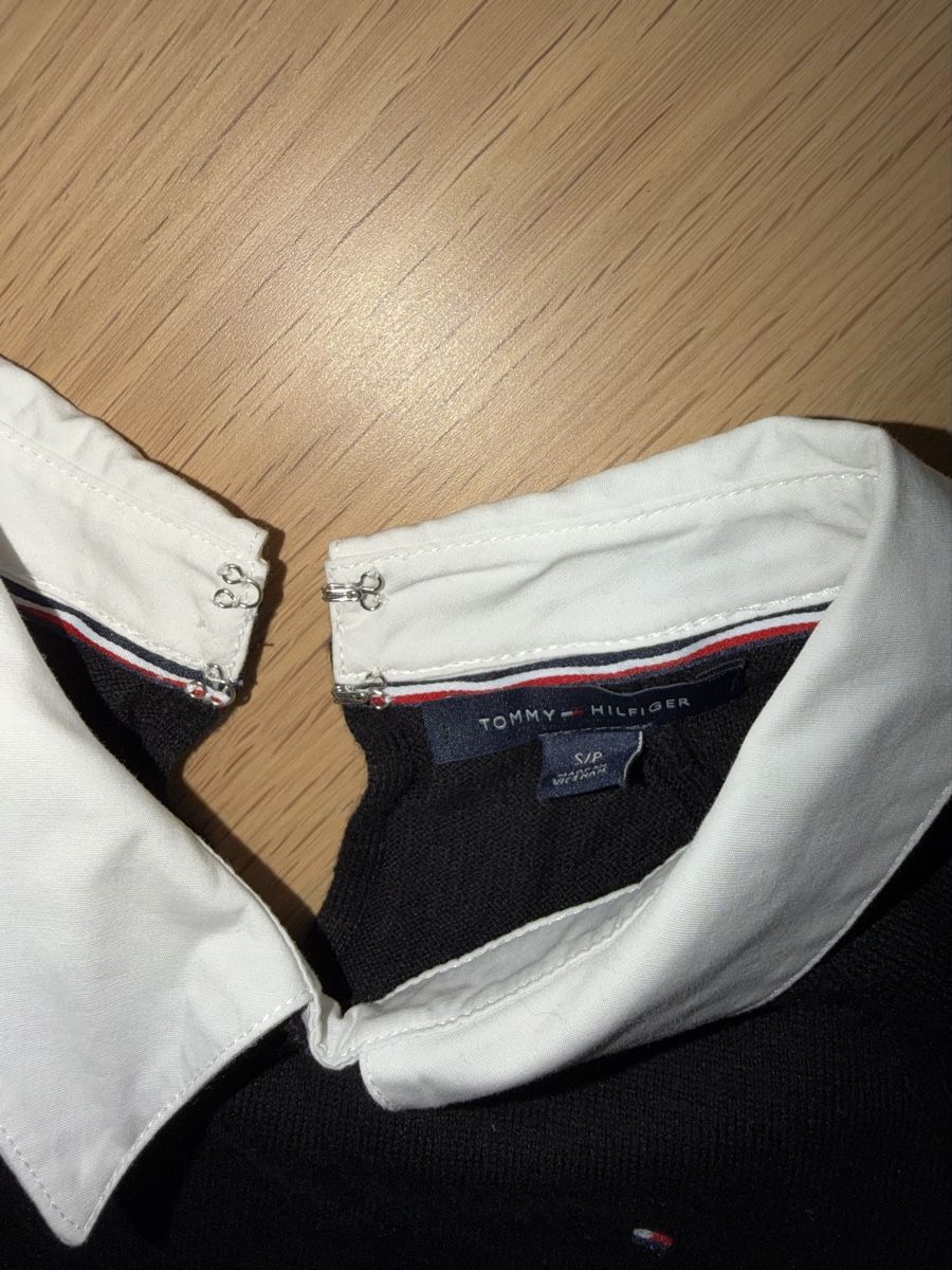 Tommy Hilfiger Maglioni & Felpe: Tommy Hilfiger Pullover mit Hemdkragen – Nuovo (secondo la descrizione) da Horgen venduto da sastic 1