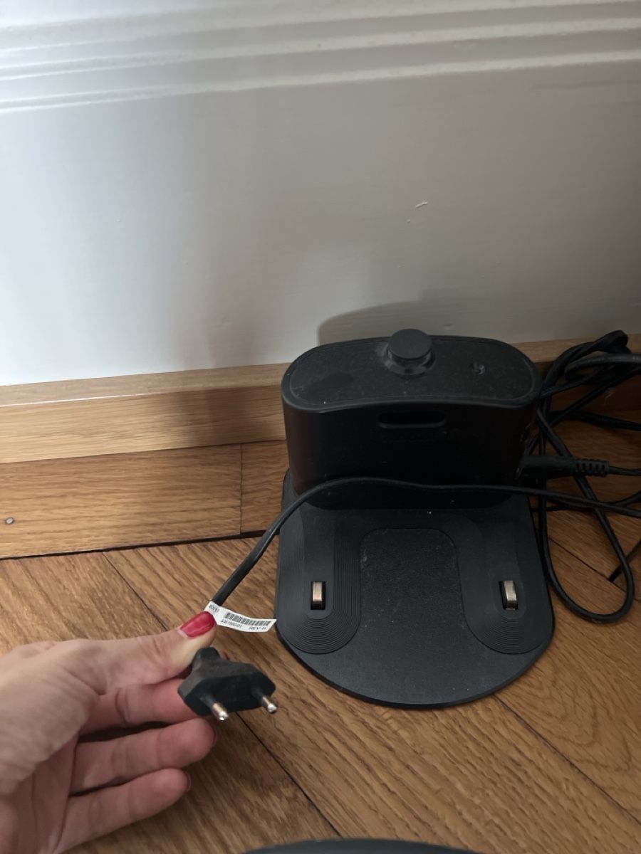 Irobot Aspirapolveri & Accessori: Roomba 675 – Usato da Zürich venduto da Cat1.3 1