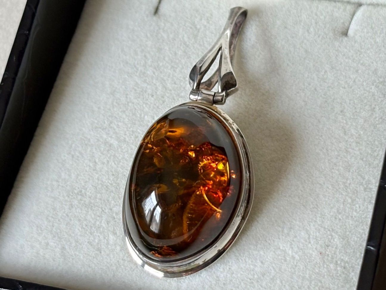 Pendentifs: Bernstein Anhänger, gross, Silber 925 – Neuf (Voir description) à Brugg AG par lau_9rvy 1