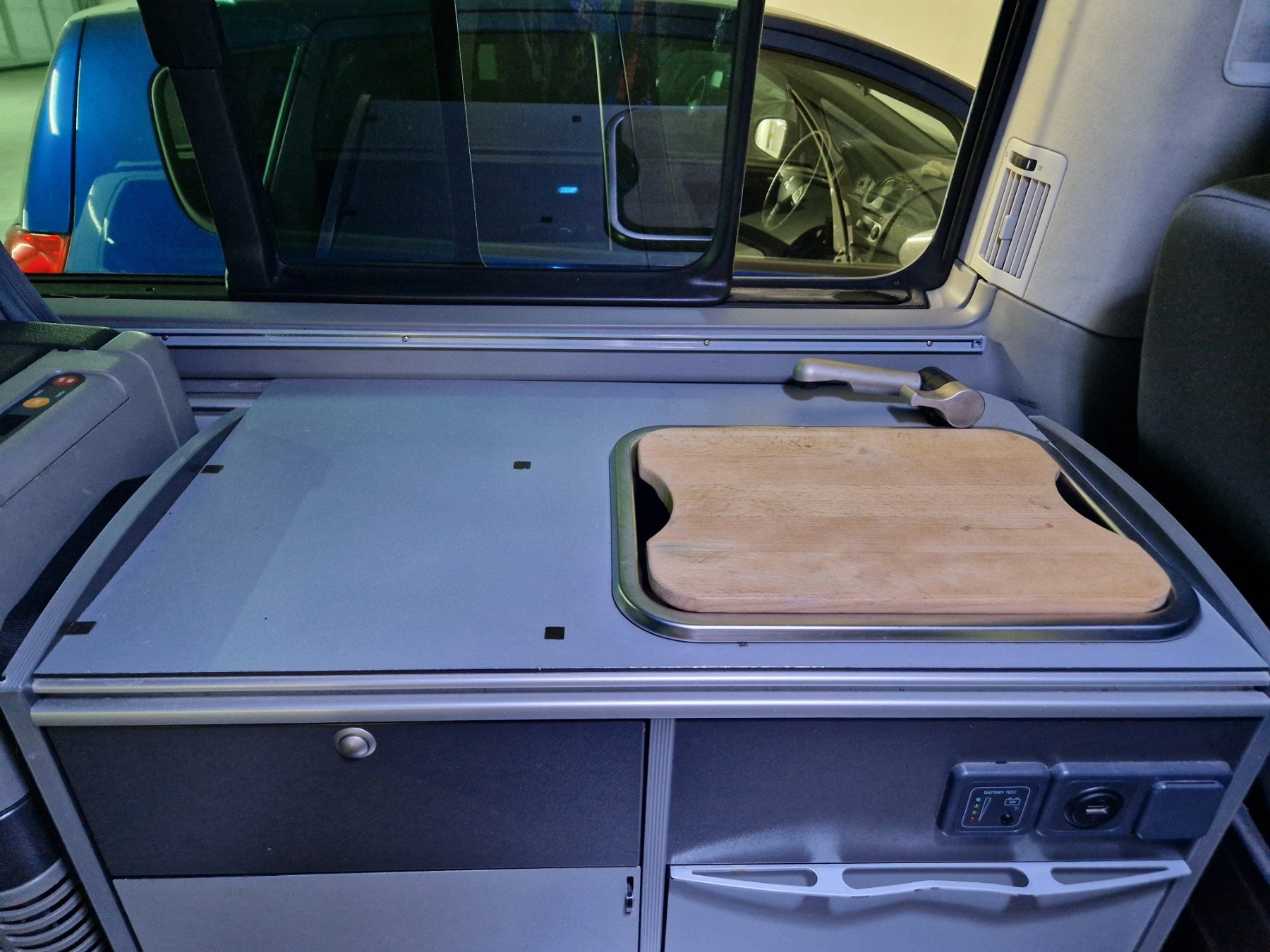 VW Veicoli da campeggio: VW T5 mit Aufstelldach - Benziner! – Usato da Rekingen AG venduto da Rapha690 6