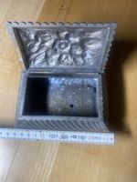 Metall-Schmuckkästchen / Vintage-Deko-Box aus Gussmetall