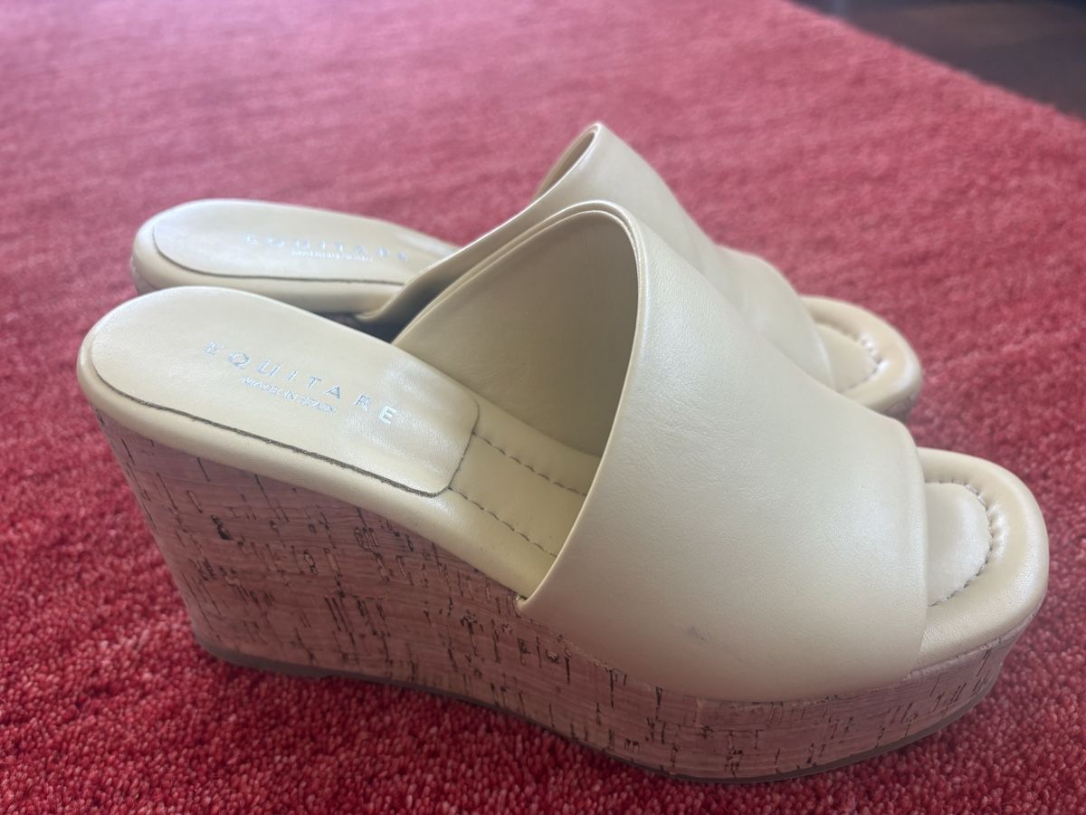 Damenschuhe: EQUITARE Keilabsatz Sandalen, hell gelb Grösse 38 – Gebraucht aus Dietikon von Mopsyl