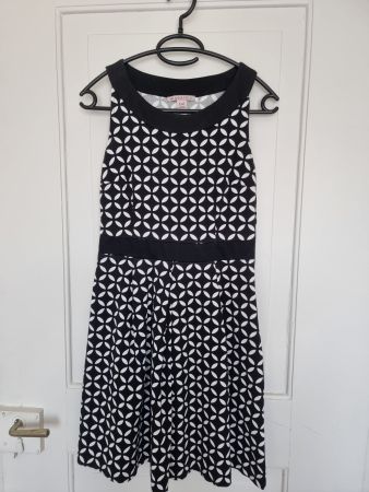 Kleid schwarz/weiss Gr. 34