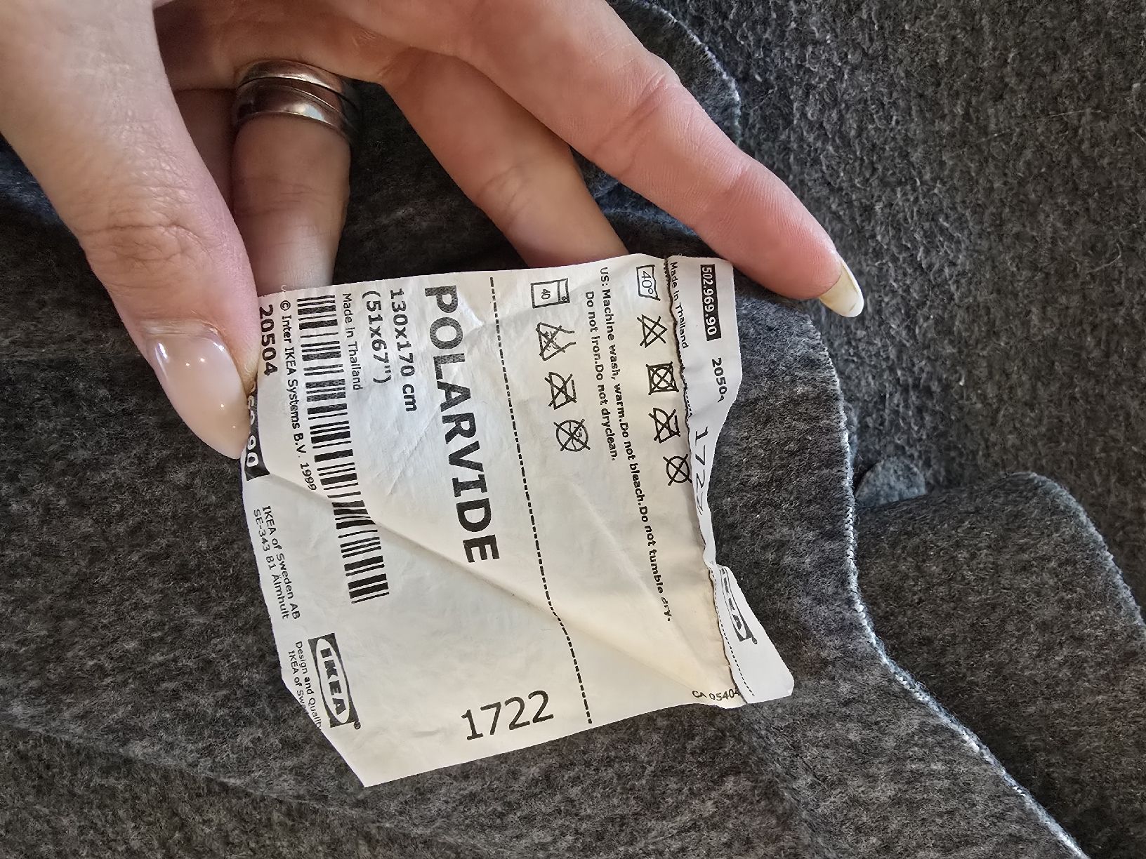 Ikea Coperte: Ikea Plaid / Fleecedecke – Usato da Rickenbach b. Wil venduto da VeryLovelyThings 1