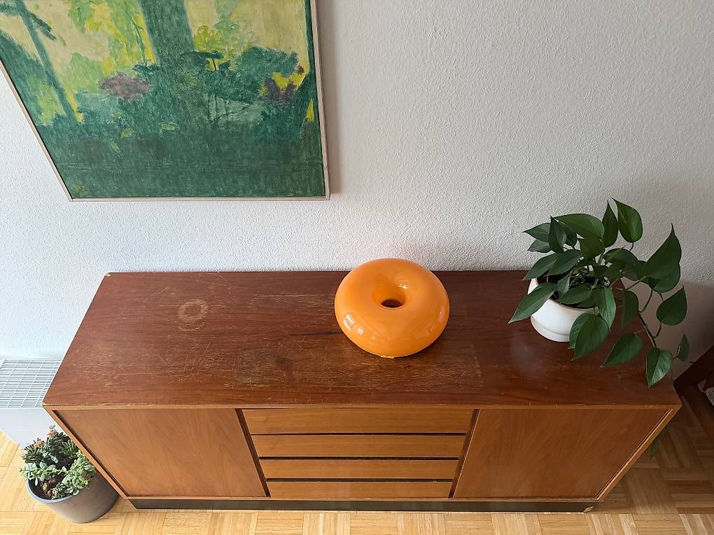 Cassettiere: Schöne Mid-Century Kommode mit Gebrauchsspuren – Usato da Davos Dorf venduto da geg_knf9 1