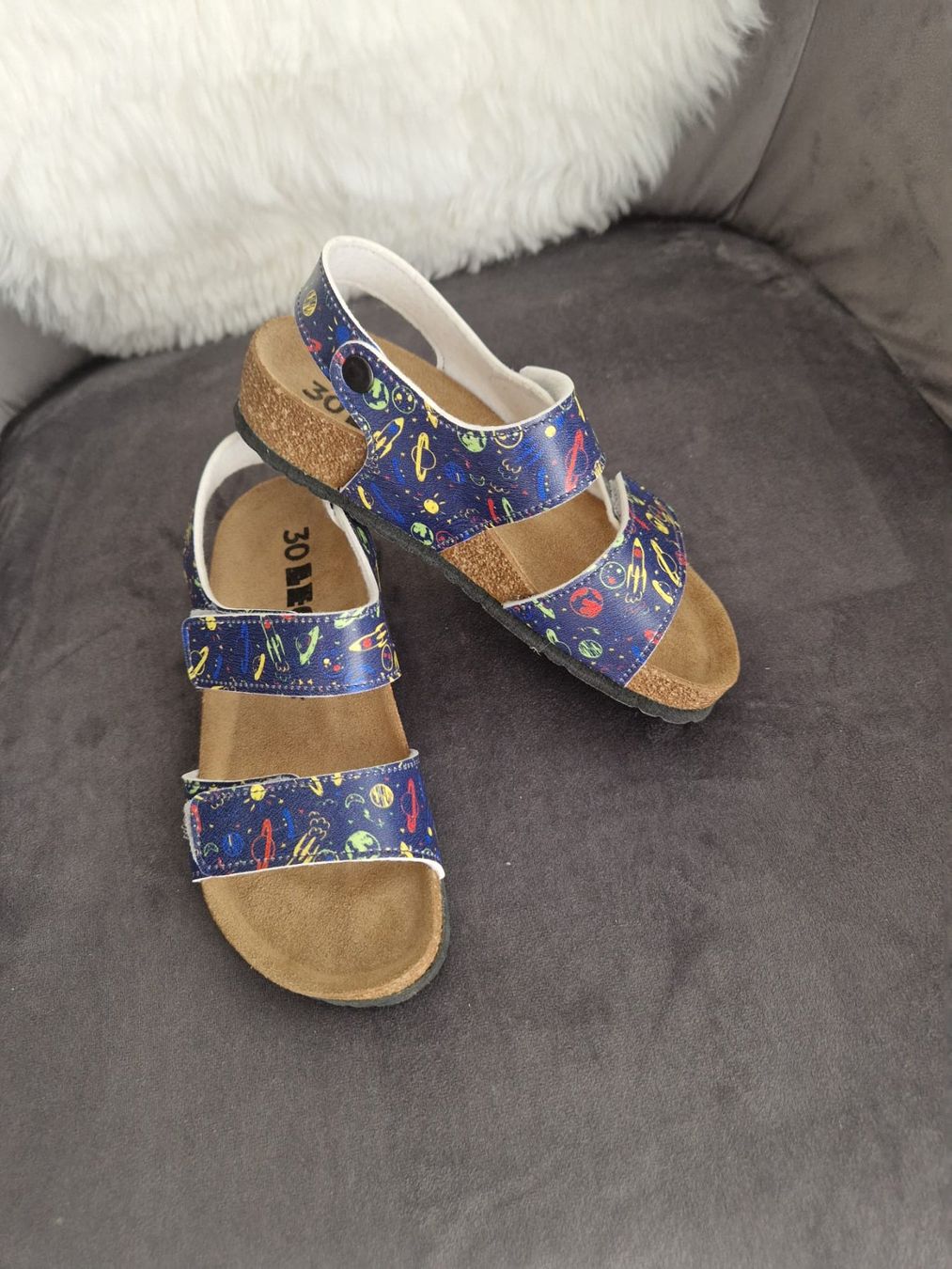 Scarpe da uomo: Schöne Kindersandalen neu – Nuovo (secondo la descrizione) da Gossau SG venduto da FabianW.