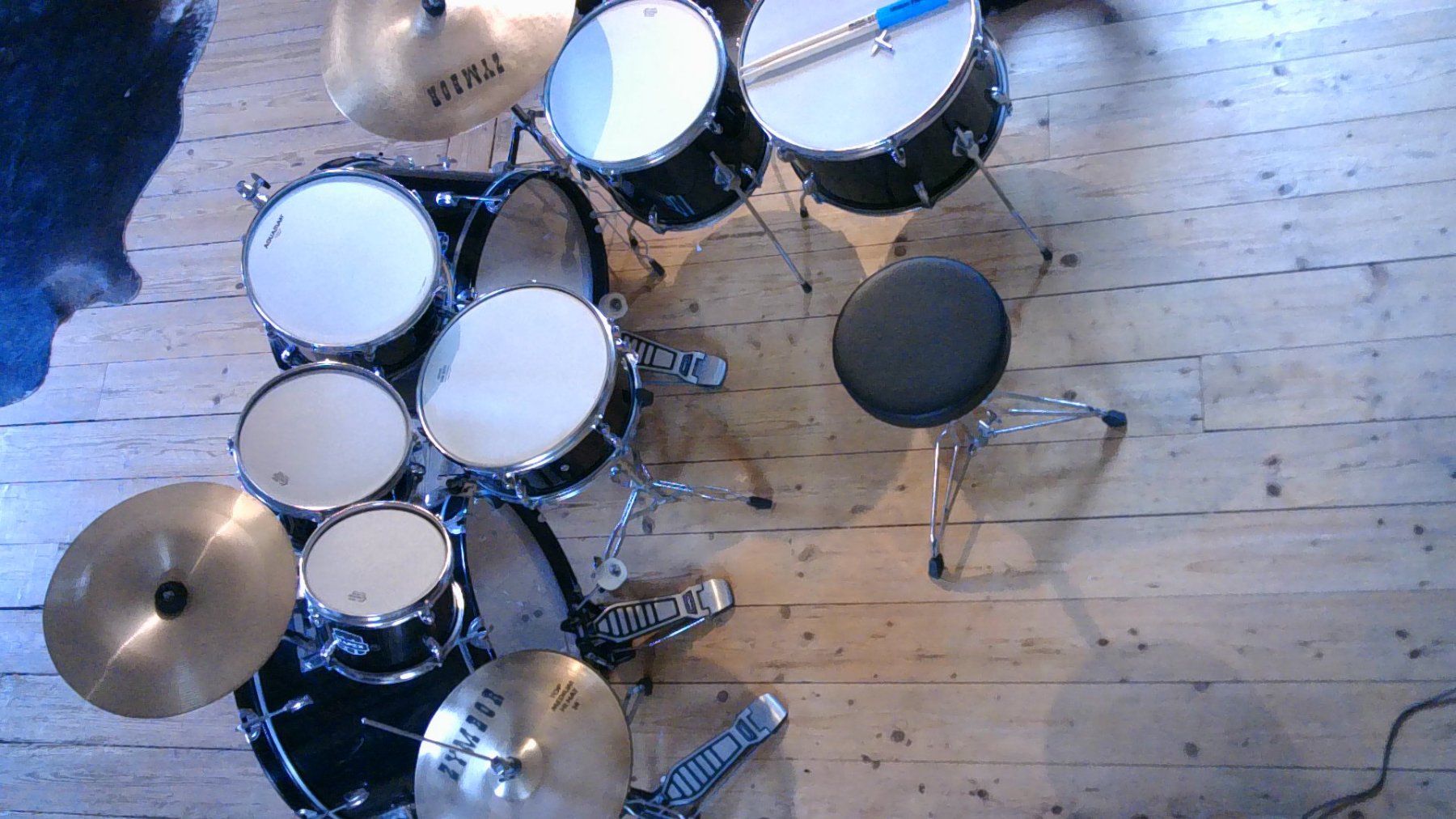 Strumenti musicali: Schlagzeug – Usato da Erlinsbach SO venduto da Raphi101 1