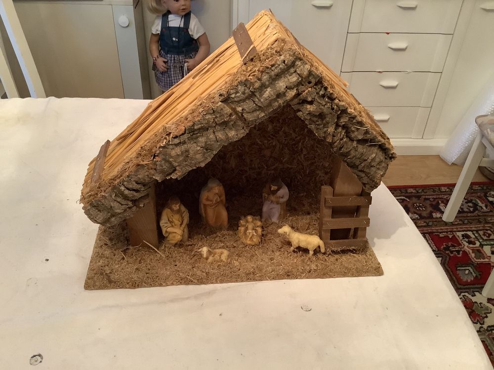 Weihnachtskrippe mit Figuren Kaufen auf Ricardo