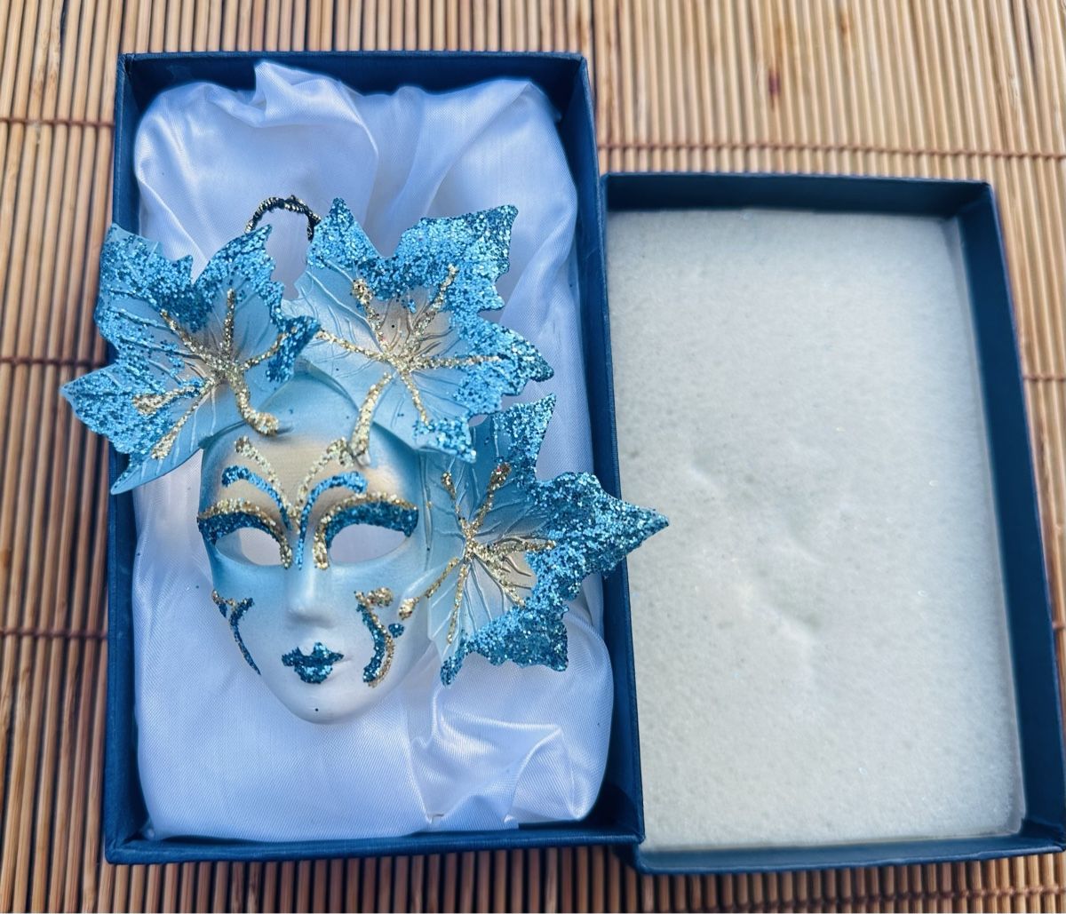 Maschere: Maske aus Venedig – Nuovo (secondo la descrizione) da Bettlach venduto da valishop