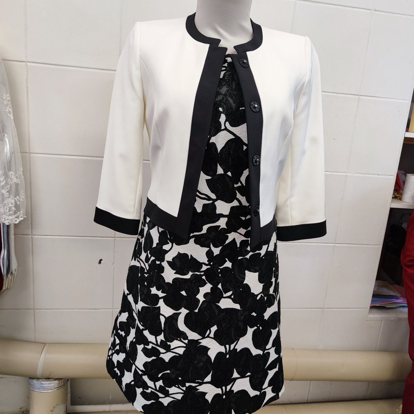 Vestiti: Damen Kleid Gr 40 – Nuovo (secondo la descrizione) da Langnau am Albis venduto da Judithsebi 5