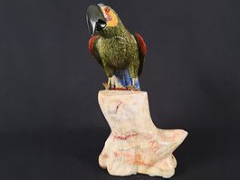 Handgeschnitzte Papagei-Figure