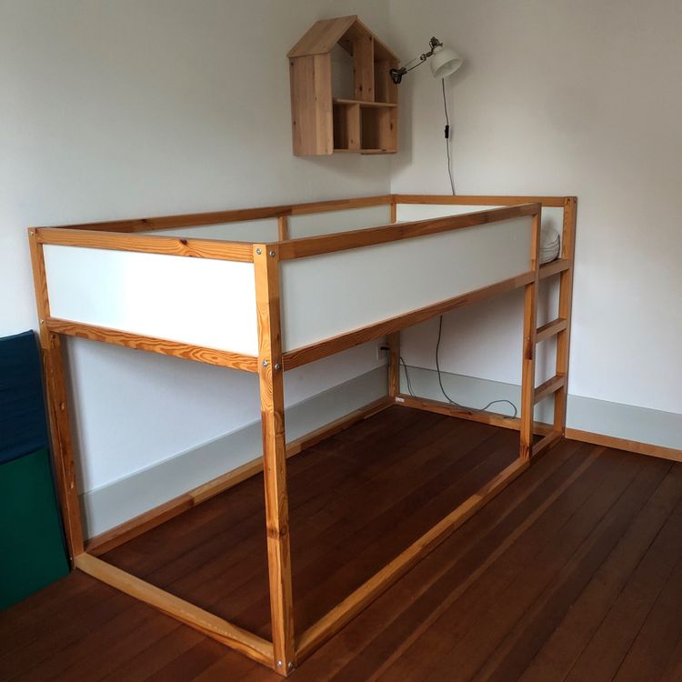 Hochbett KURA von Ikea 90x200 günstig inkl. Lattenrost Kaufen auf Ricardo